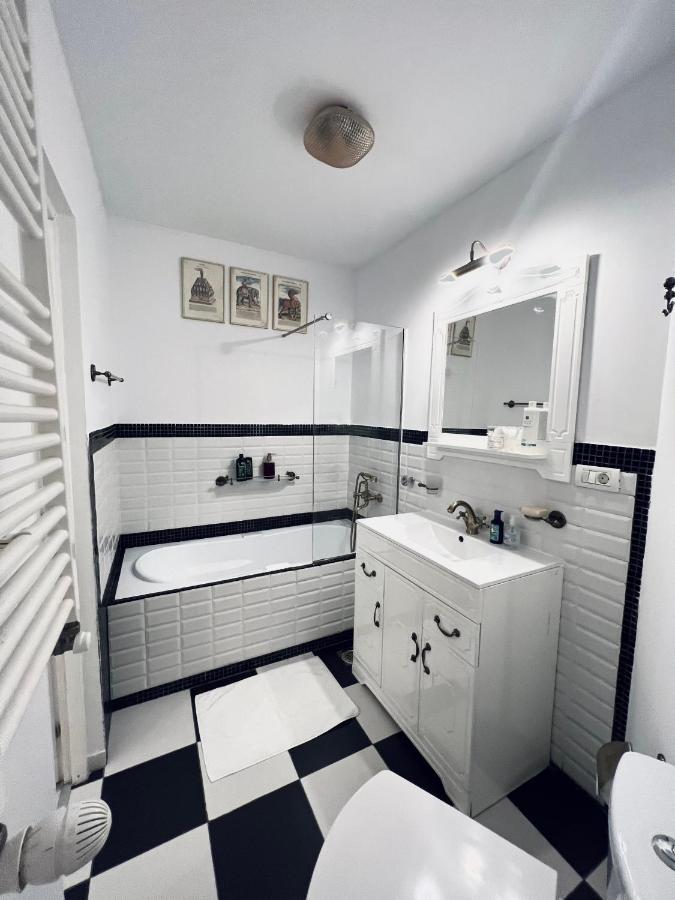 Center Oasis, Universitate Apartament Bucureşti
